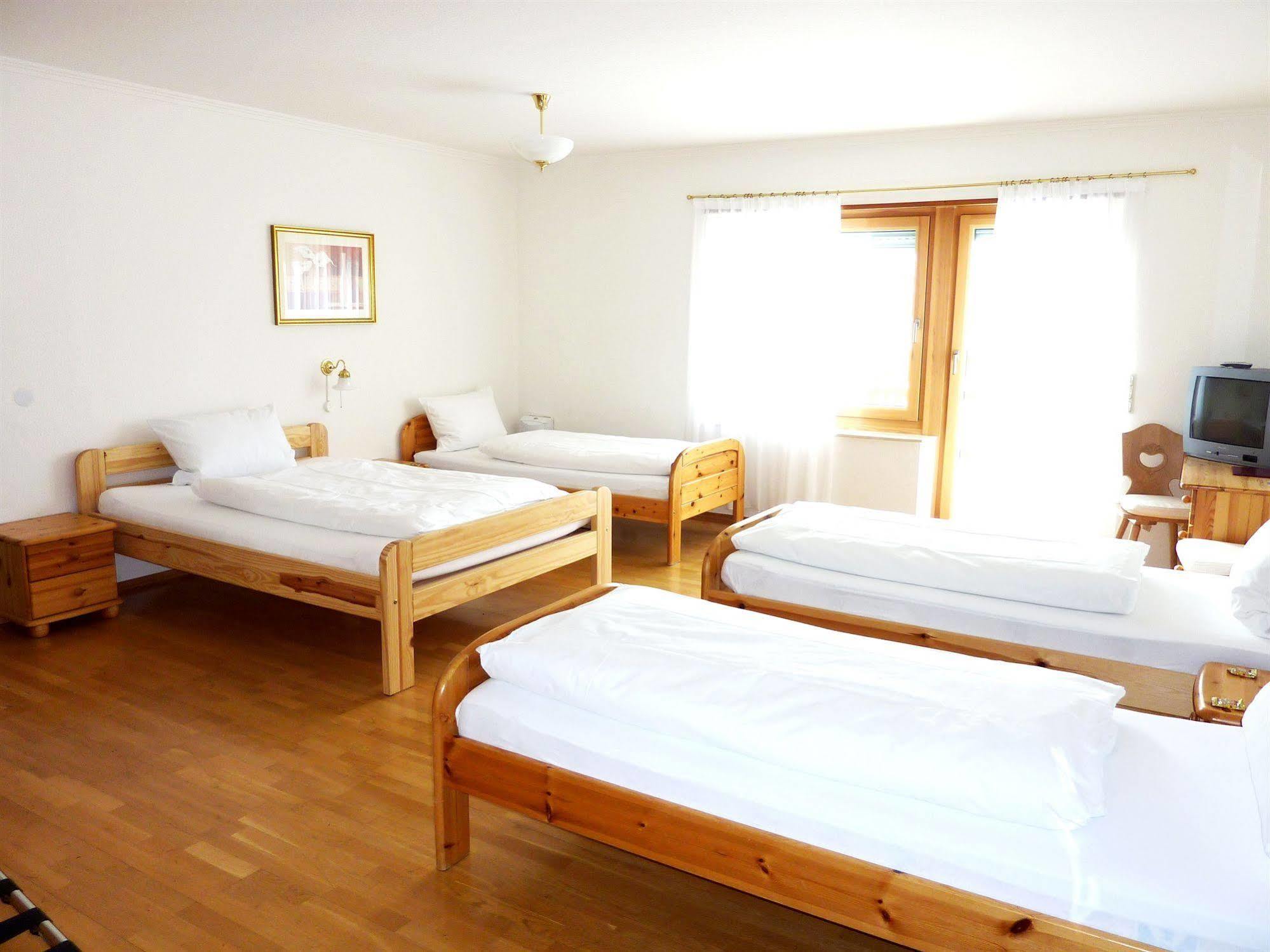 Airport-Hotel Fortuna Lautzenhausen Eksteriør bilde